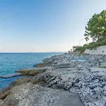 Πανσιόν Protega 3*