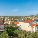 Protega Πανσιόν