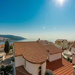 Πανσιόν Protega