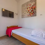 Protega 3* Okrug Gornji