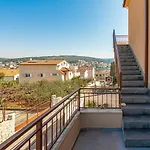 Protega Πανσιόν Okrug Gornji
